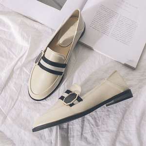 复古英伦风低跟休闲鞋