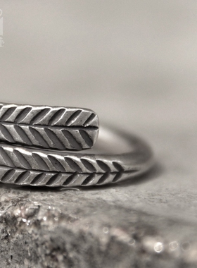 曲尾花手工做旧民族风开口戒指