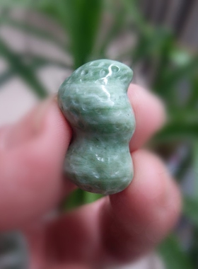 花生天然玉石南阳吊坠