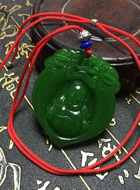 天然台湾菠菜绿项链证书玉佛