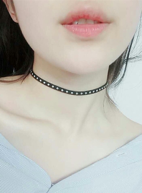 朋克风铆钉暗黑短款项圈锁骨链