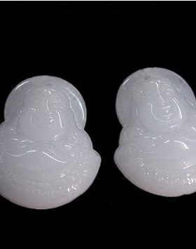 新疆女士吊坠白玉佛