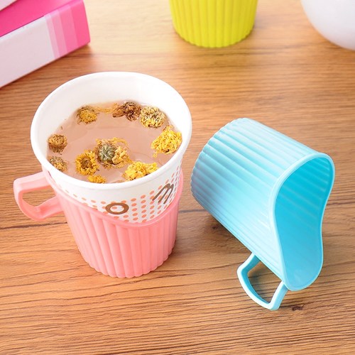 家用一次性纸杯杯托办公室塑料杯套开水隔热防烫加厚彩色杯架杯套 - 图1