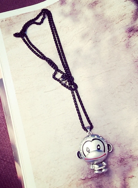 黑色猴子挂件长款女士装饰项链
