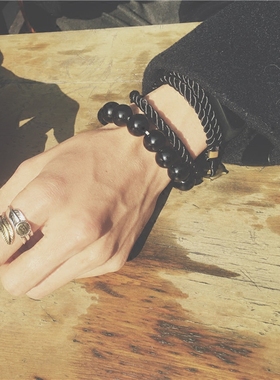 手工编制纯色串珠手链主义大粒径