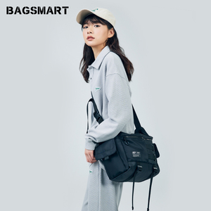 bagsmart机能包斜挎包男潮大容量单肩包女挎包休闲男士包包邮差包