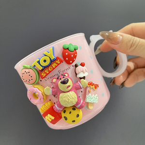塑料卡通儿童草莓漱熊口杯兔子牙刷杯可爱宝宝喝水杯手柄杯牙缸杯