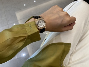 【复古式牛皮】FF 时尚方形复古款石英女士手表腕表WF14B020