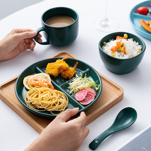 分格减脂餐盘一人食家用早餐餐具儿童陶瓷减肥定量盘子三格分餐盘