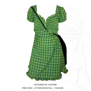 圣岛绿光微胖mm轻法少女氧气绿色格子连衣裙女夏季显白别致短裙子