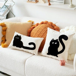 游梨原创设计现代简约猫咪抱枕靠枕套ins风民宿床头靠背沙发靠垫
