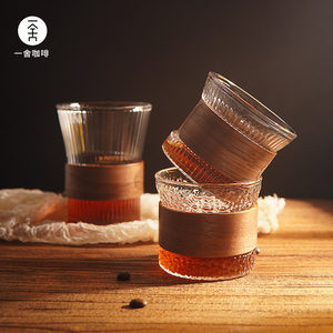 日式玻璃咖啡杯锤纹茶杯耐热玻璃杯带隔热木把手分享杯竖条小杯子