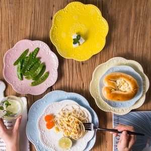 西式浮雕蕾丝花朵花边陶瓷盘子牛排盘蛋糕盘西餐盘中式菜盘早餐点