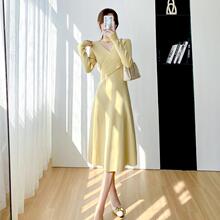 MONKOLCINLY French Long sleeved Knitted Dress for Women's 2023 Autumn/Winter Mid length Style, Slim Fit and Slim Inner Appearance