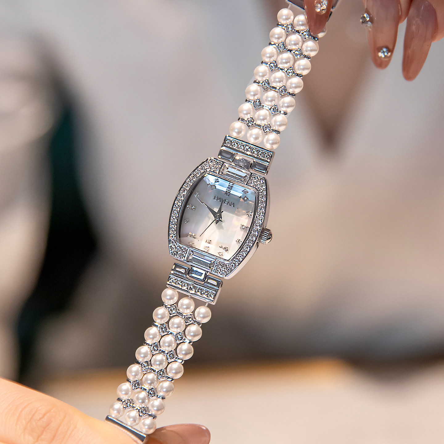 Женские часы Davena Pearl watch ladies, новинка 2026 года, аутентичные часы-браслет из перламутра, легкий роскошный нишевый подарок на день рождения