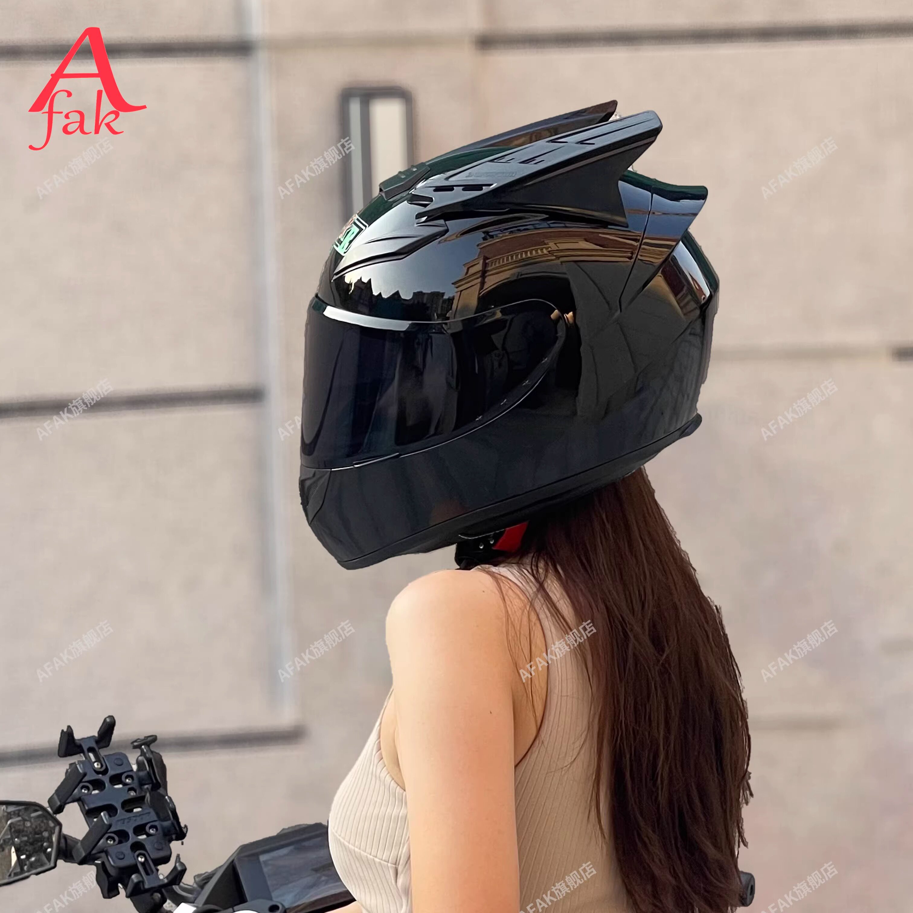 Сертифицированный 3C мотоциклетный шлем для мужчин и женщин four seasons universal rider электрический мотоцикл национальный стандарт личности ретро bluetooth полный шлем