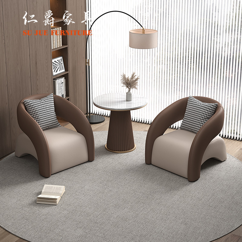 Балконные столы и стулья net celebrity small balcony для отдыха на маленьком балконе небольшой круглый стол и стул, комплект из трех предметов, зона отдыха, салон красоты, состоящий из одного стола и двух стульев