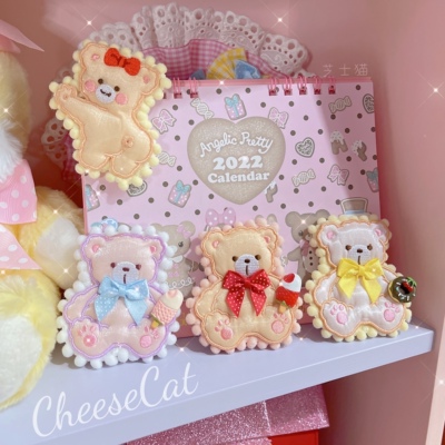 taobao agent 【芝士猫手作】买二送一 可爱小熊宝刺绣贴布蝴蝶结别针卡通胸针