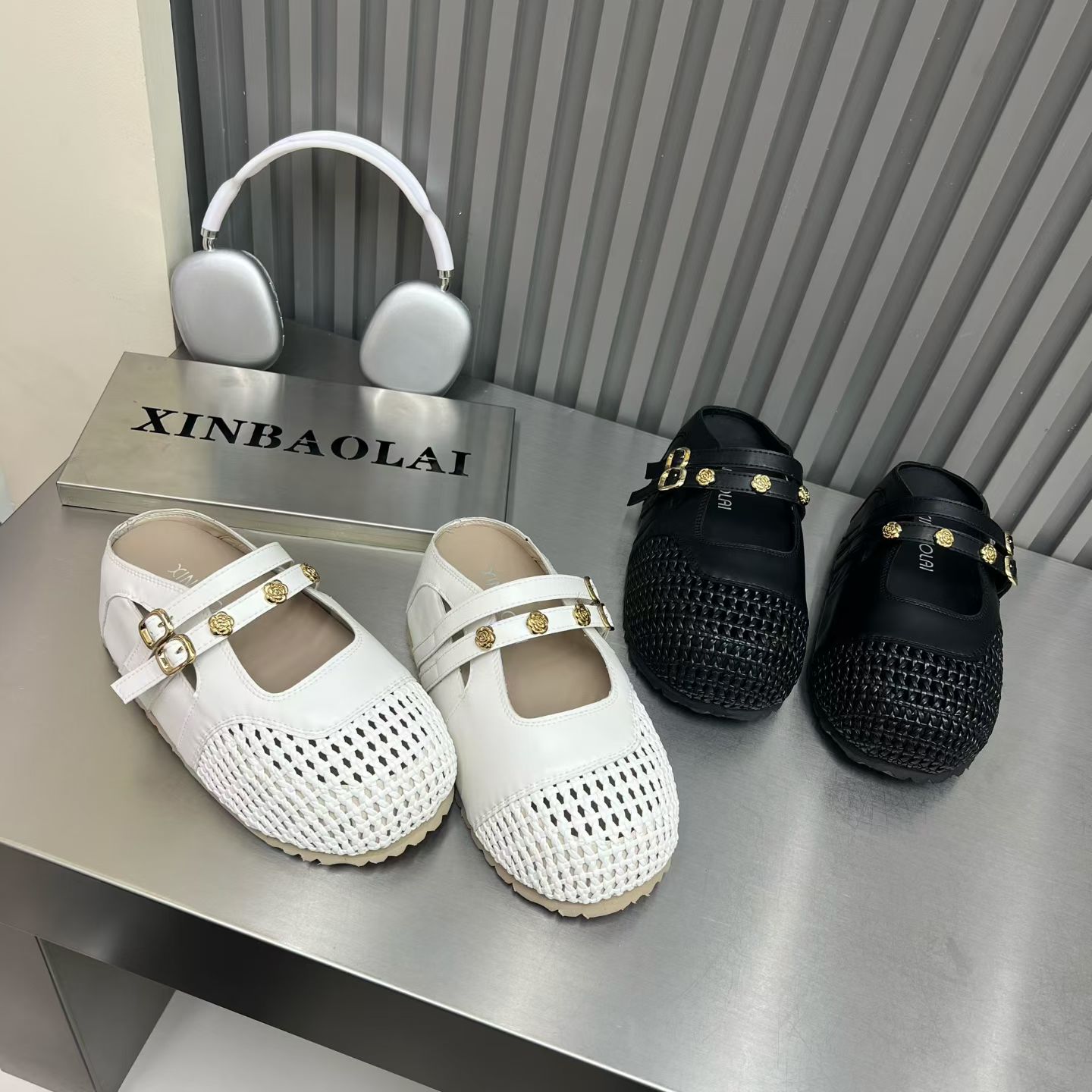 [Женская обувь Baotou shoes] Летняя новая стильная тканая обувь с полой подошвой на толстой подошве baotou drag, модная универсальная верхняя одежда для ленивых