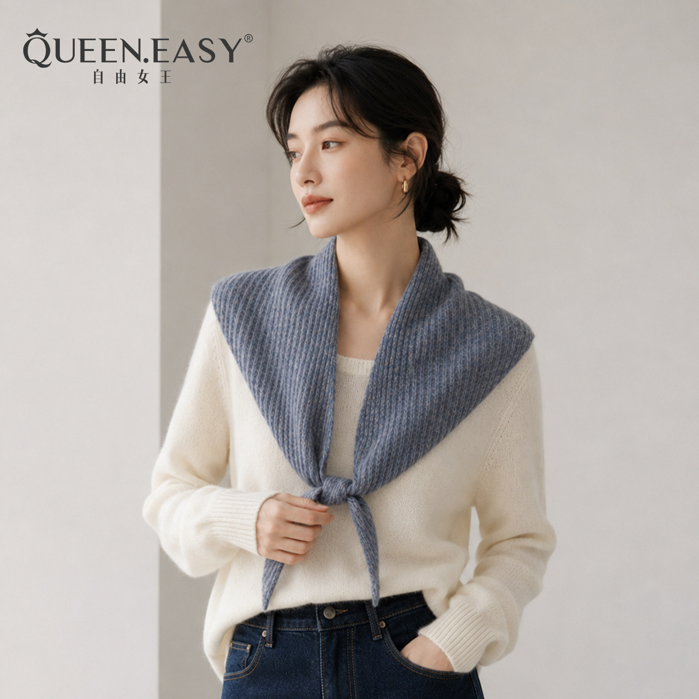 Pure wool knitted triangle shawl for women, autumn and winter, gray-blue, warm neck scarf, air-conditioning shawl, versatile small neck scarf