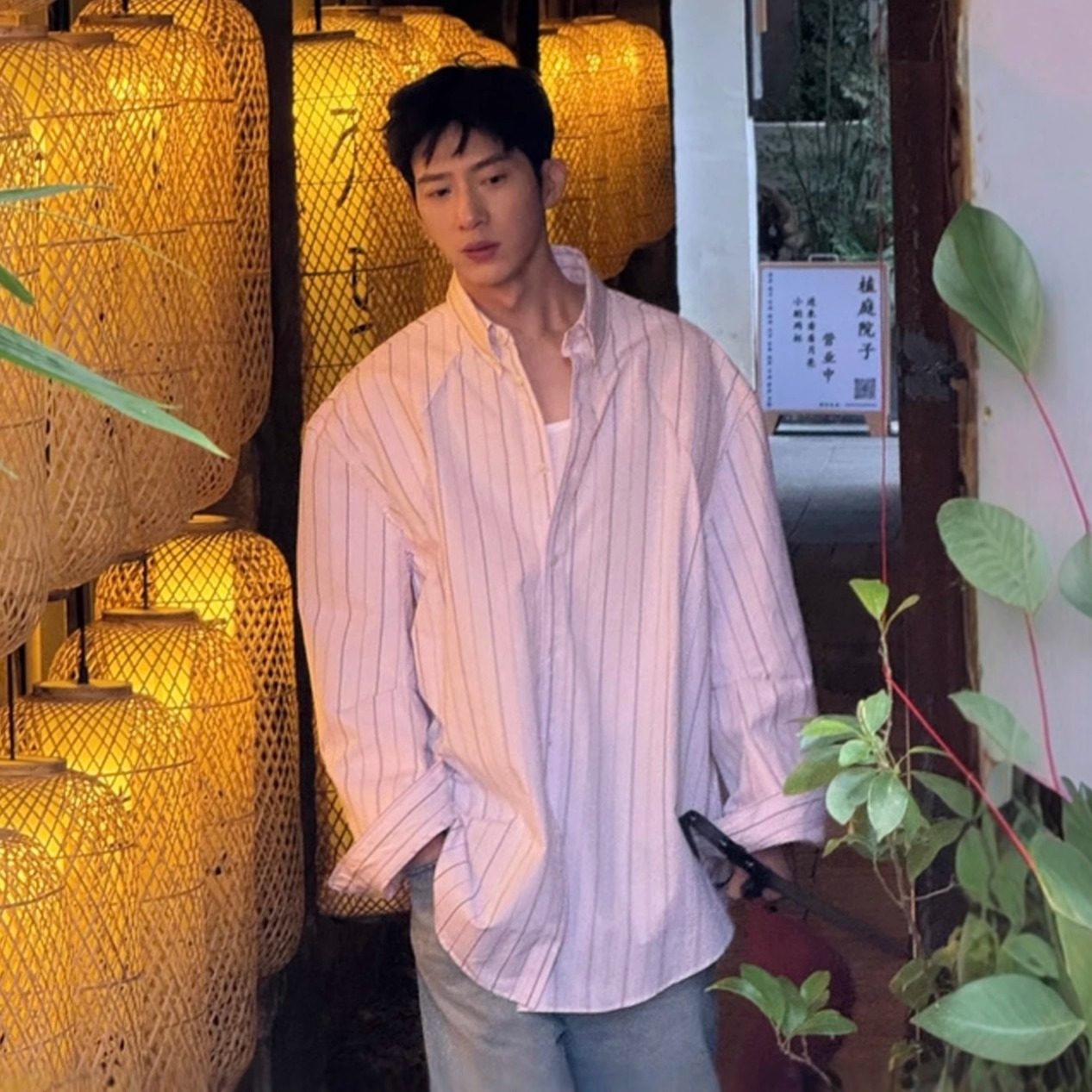 Рубашка в полоску с длинными рукавами для мальчиков от Jing Bailan's same style, свободная рубашка повседневного силуэта, корейская версия модного пиджака