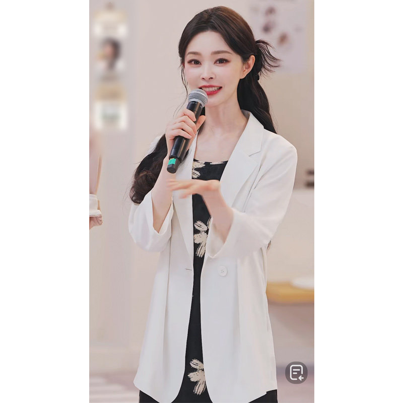 [Sancai Song Yi в том же стиле] Liuhao cool suit 2026 весенне-летний новый костюм с рукавом три четверти, женский пиджак Z