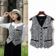 Eight year old shop vest vest vest vest, 2021 autumn/winter new Korean version jacquard waistband vest with floral V-neck