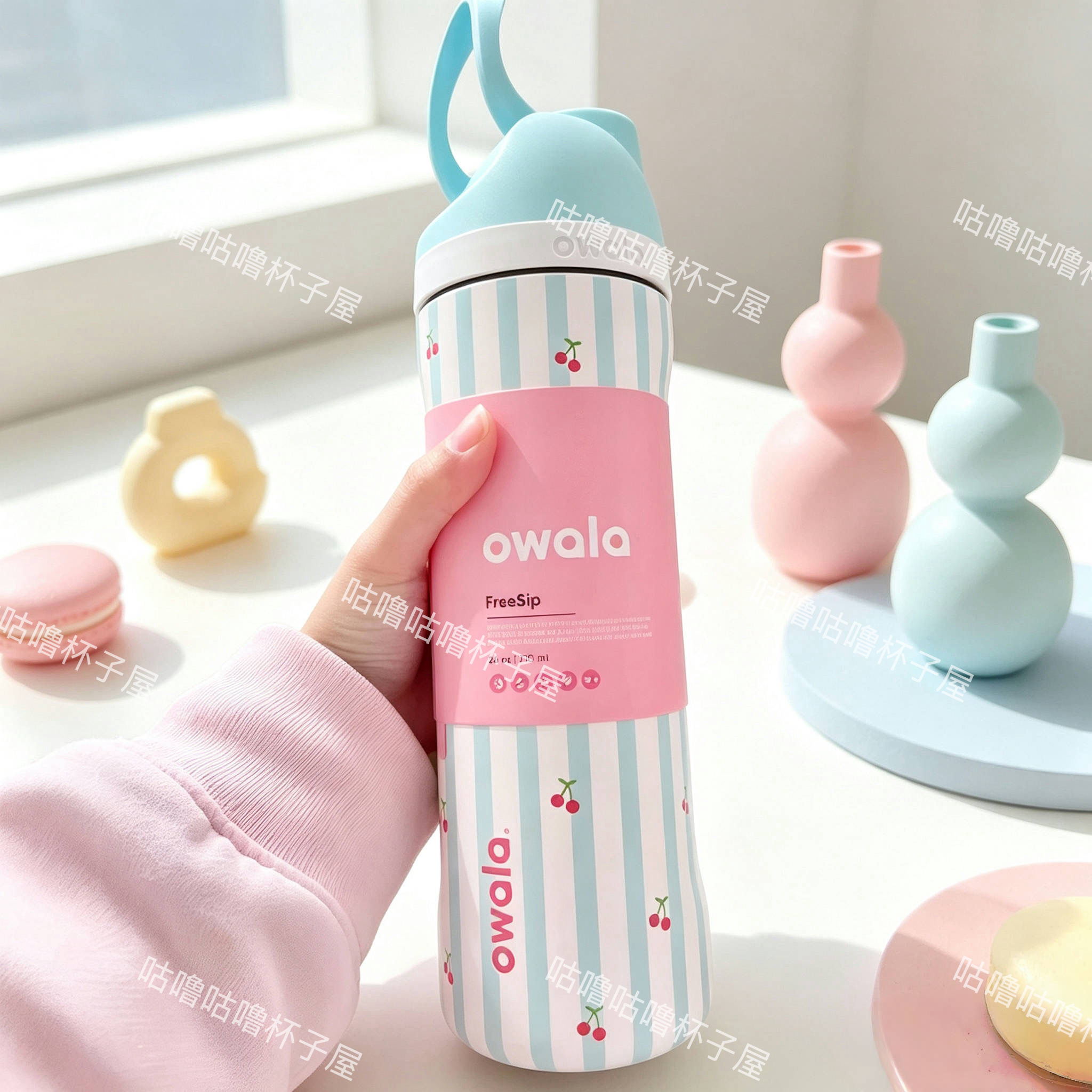 Вакуумная фляжка для хранения двойного напитка Owala24oz32oz freesip North American net celebrity sports с соломинкой для прямого питья