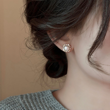 PIANIST Female Korean Small Pearl Earrings Female