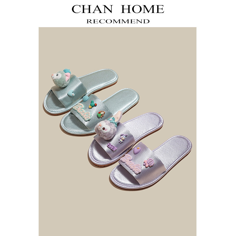 Summer Japanese-style slippers for women, cute cartoon design, high-end feel, odor-resistant, non-slip, soft sole, quiet and silent for home use.