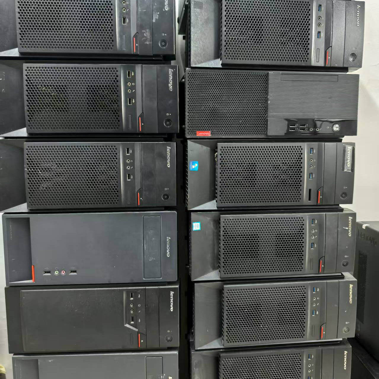 Неисправный хост Lenovo удален, хост настольного компьютера сломан, и компьютер не может использоваться в обычном режиме.