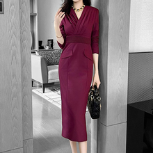 Tomchloe Hong Kong Light Luxury 2024 Spring New Product Fashionable and Elegant V-necked Waist Slim Long sleeved Dress for Women