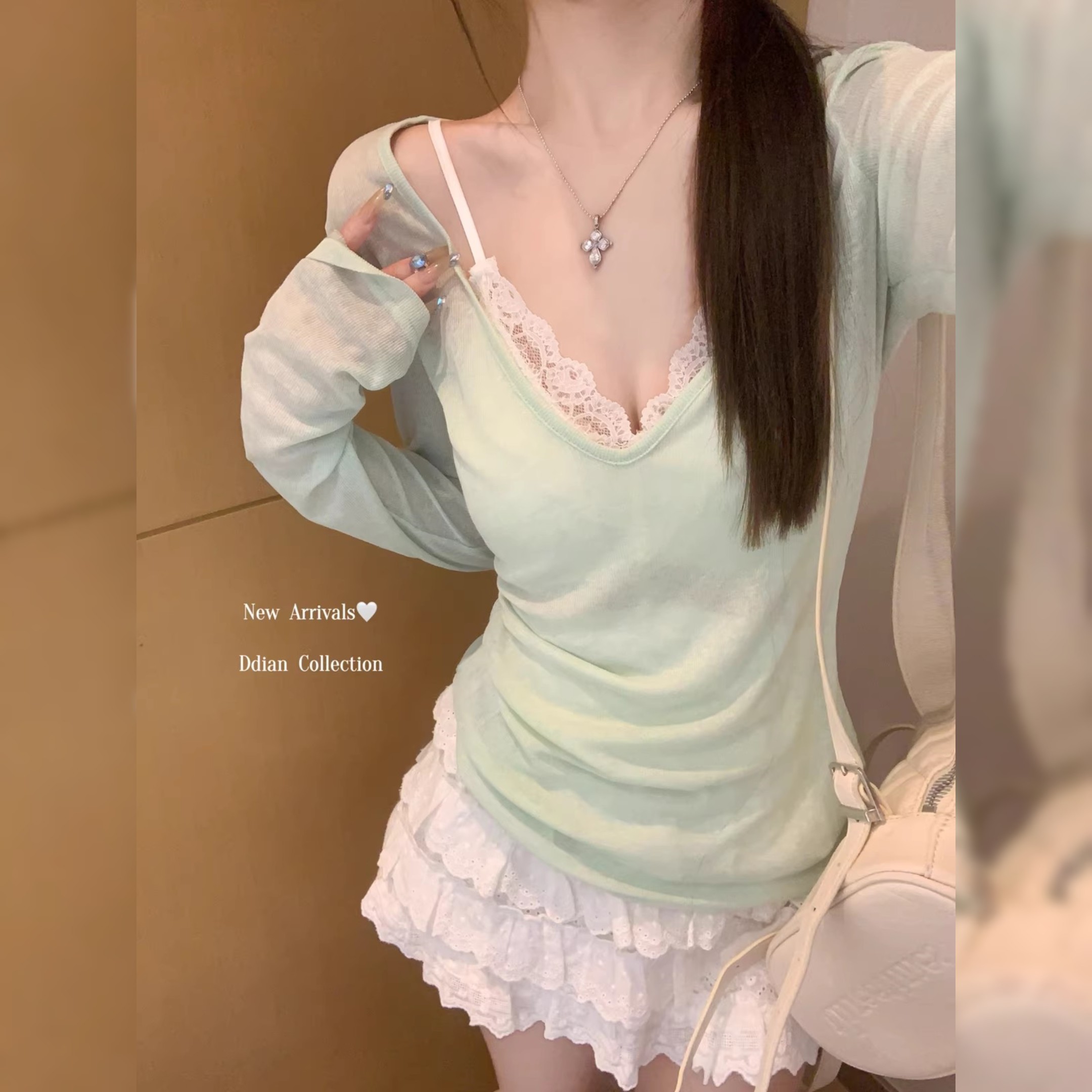 Women's Spring/Summer Thin Sheer White V-Neck Long-Sleeve T-Shirt, 2026 New Style, Pure and Delicate Sun Protection Cover-Up, Outerwear