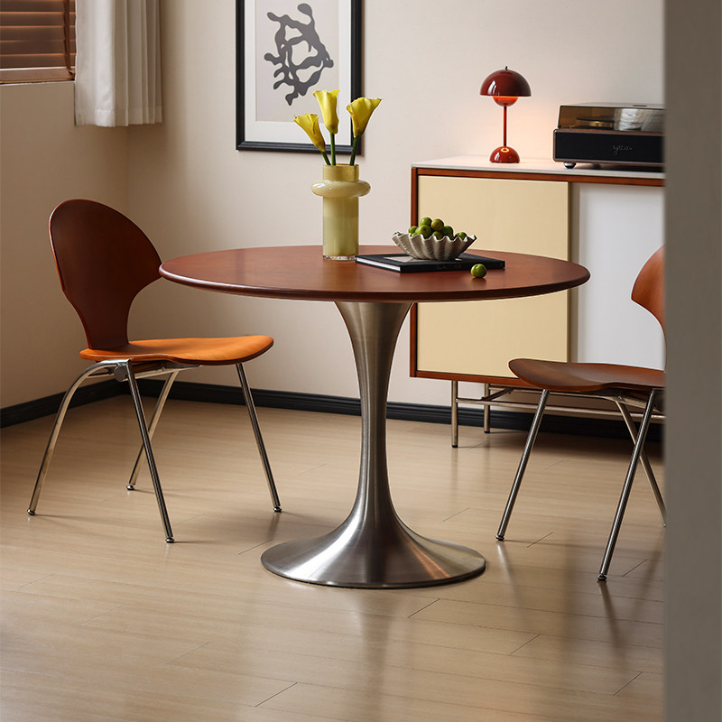 【Xiaowan Furniture】 Домашний обеденный стол и стул в скандинавском стиле в стиле ретро из массива дерева для маленькой квартиры, дизайнерский круглый стол в тюльпанном стиле, роскошный круглый стол