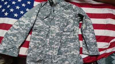 Совершенно новая американская военная версия, оригинальная публичная версия, армейский цвет UCP, номер контракта 2006 года, ветровка M65, код SR