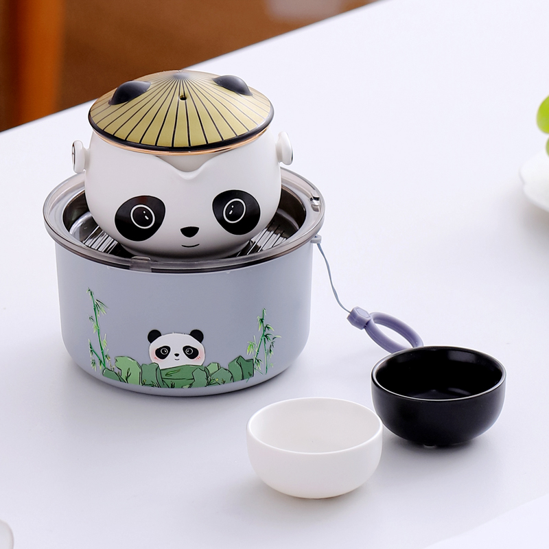 Портативный чайный сервиз Panda travel - это набор сувениров для клиентов и сотрудников, практичных индивидуальных мероприятий компании, удобных подарков