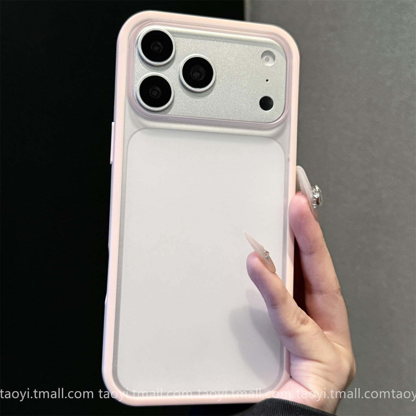Minimalist sweet pink silicone frame case for iPhone 17 Pro Max, frosted texture, suitable for iPhone 16 Pro Max, simple design, drop protection, 16/17 Pro, women's protective case.