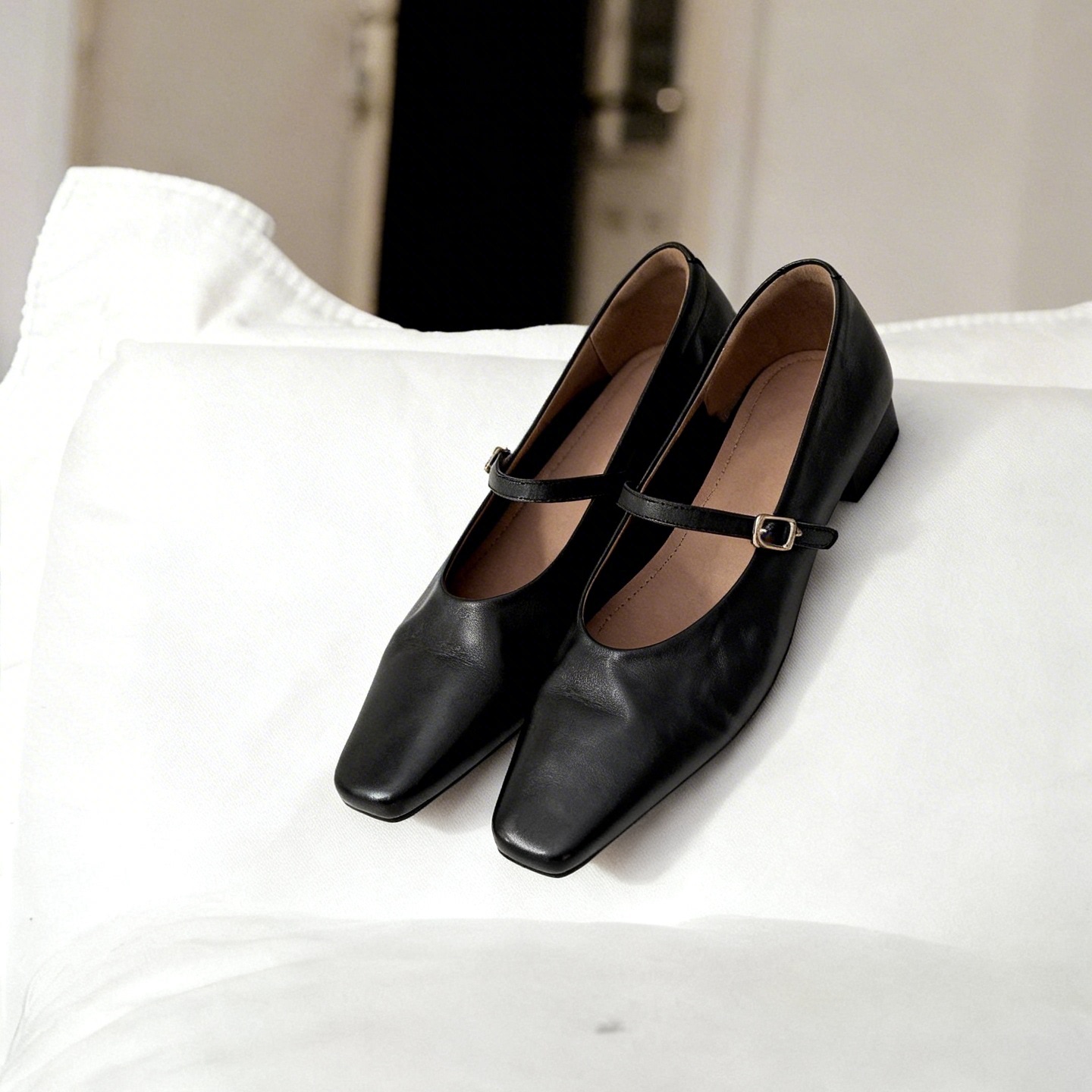 Italian Corso Venezia French retro style square-toe Mary Jane shoes, women's shoes with chunky heel, 3cm low mouth.