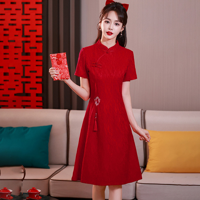 Бесплатные вступительные экзамены в колледж для матерей cheongsam 2026 летнее новое улучшенное красное платье для вступительных экзаменов в среднюю школу cheongsam victory, одежда для родителей