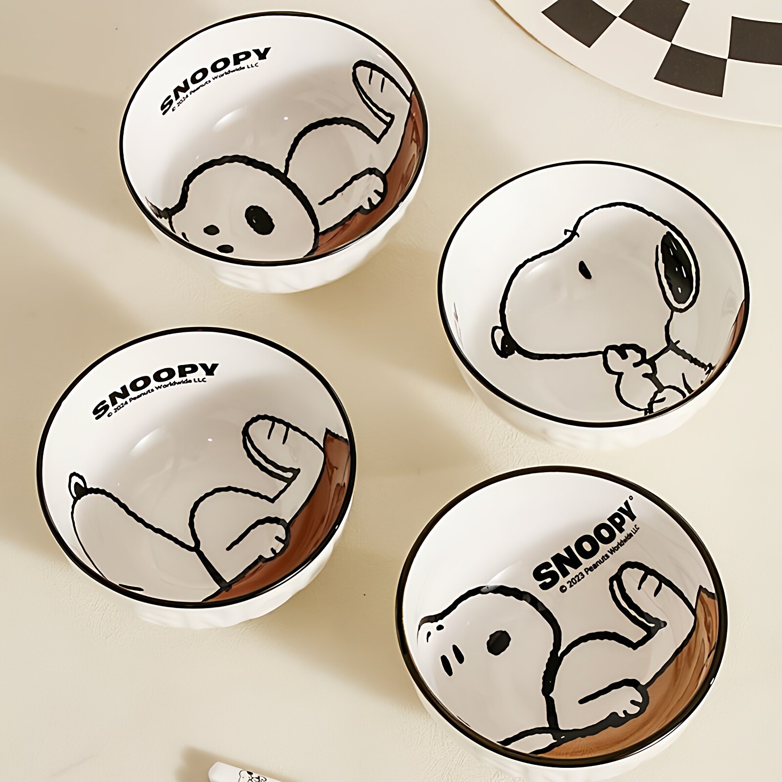Керамическая посуда Snoopy, миска для риса с подглазурным покрытием, глубокая тарелка, ложка, палочки для еды, высокотемпературный фарфор, для приготовления пищи на одну персону, защита от ожогов