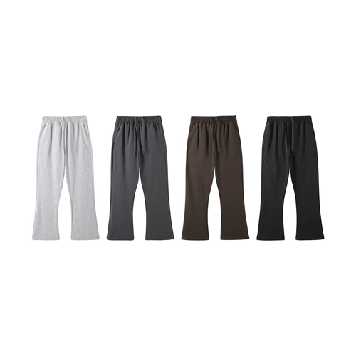 〔PLUS NO LOGO〕Клёвые спортивные брюки микро-расклешенной версии 25SS Solona 646 на лето