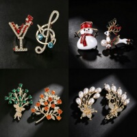 Fashion high-end clothing accessories brooch clearance alloy rhinestone festival pin luxury simple coat corsage for women
