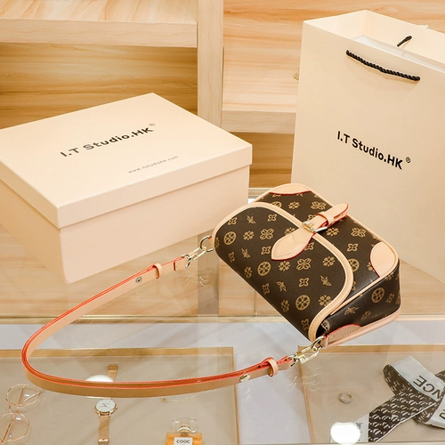 Сумка через плечо, сумка на одно плечо, сумка для телефона, из натуральной кожи, премиум класс