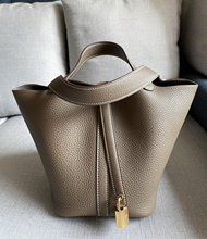 Luxury Ya Handmade Vegetable Basket Water Bucket Bag P18/22 Imported TC Cowhide Elephant Grey Black Handheld Women's Bag