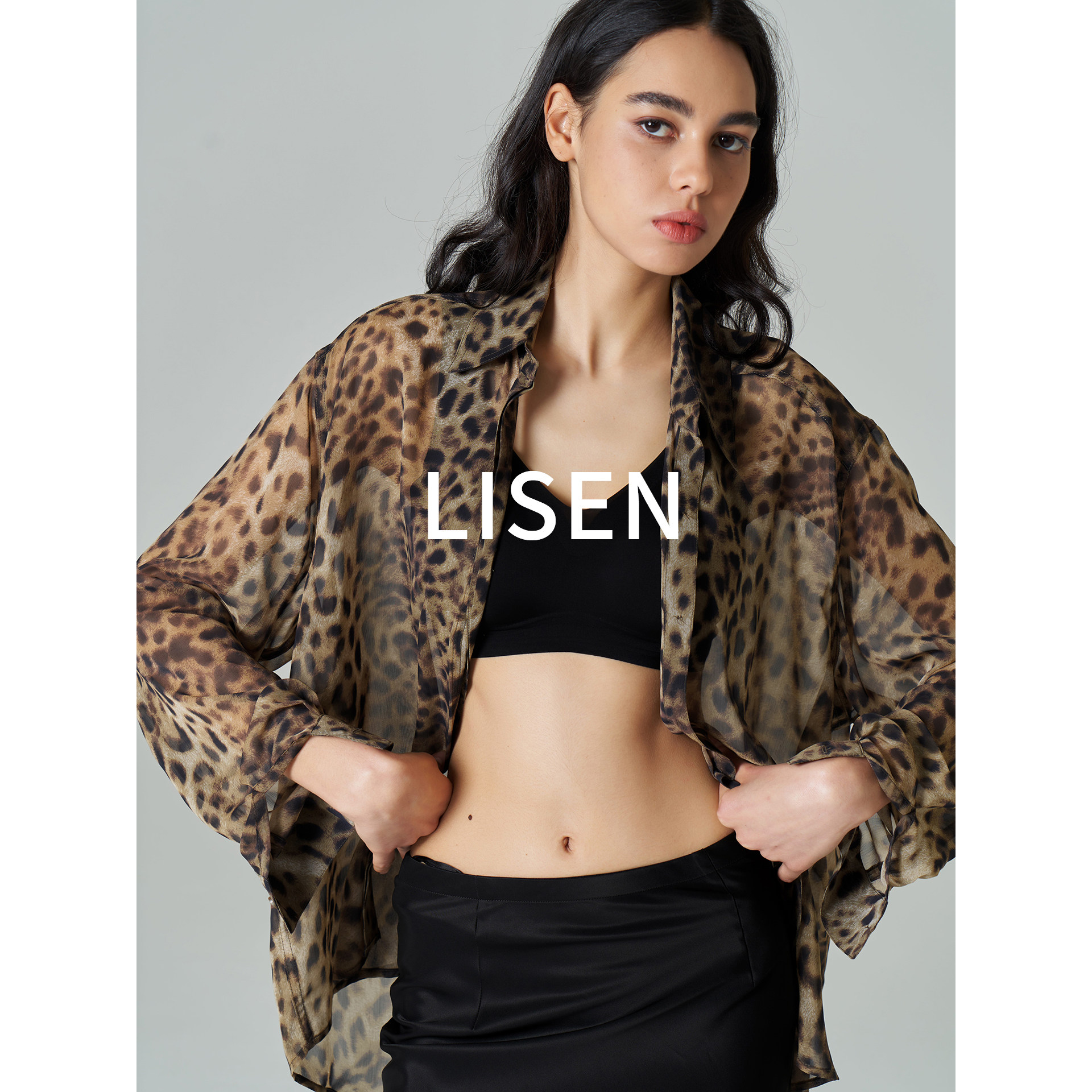 Lisen Summer Luxury High-End Recommendation: Lightweight Classic Leopard Print Long-Sleeved Top/Shirt with Slight Sheer Texture
