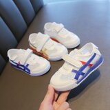 Детская спортивная обувь; коллекция 2025 года; весенне-летние модели для маленьких девочек; дышащая сетчатая обувь для девочек на мягкой подошве; обувь для мальчиков от 1 до 12 лет