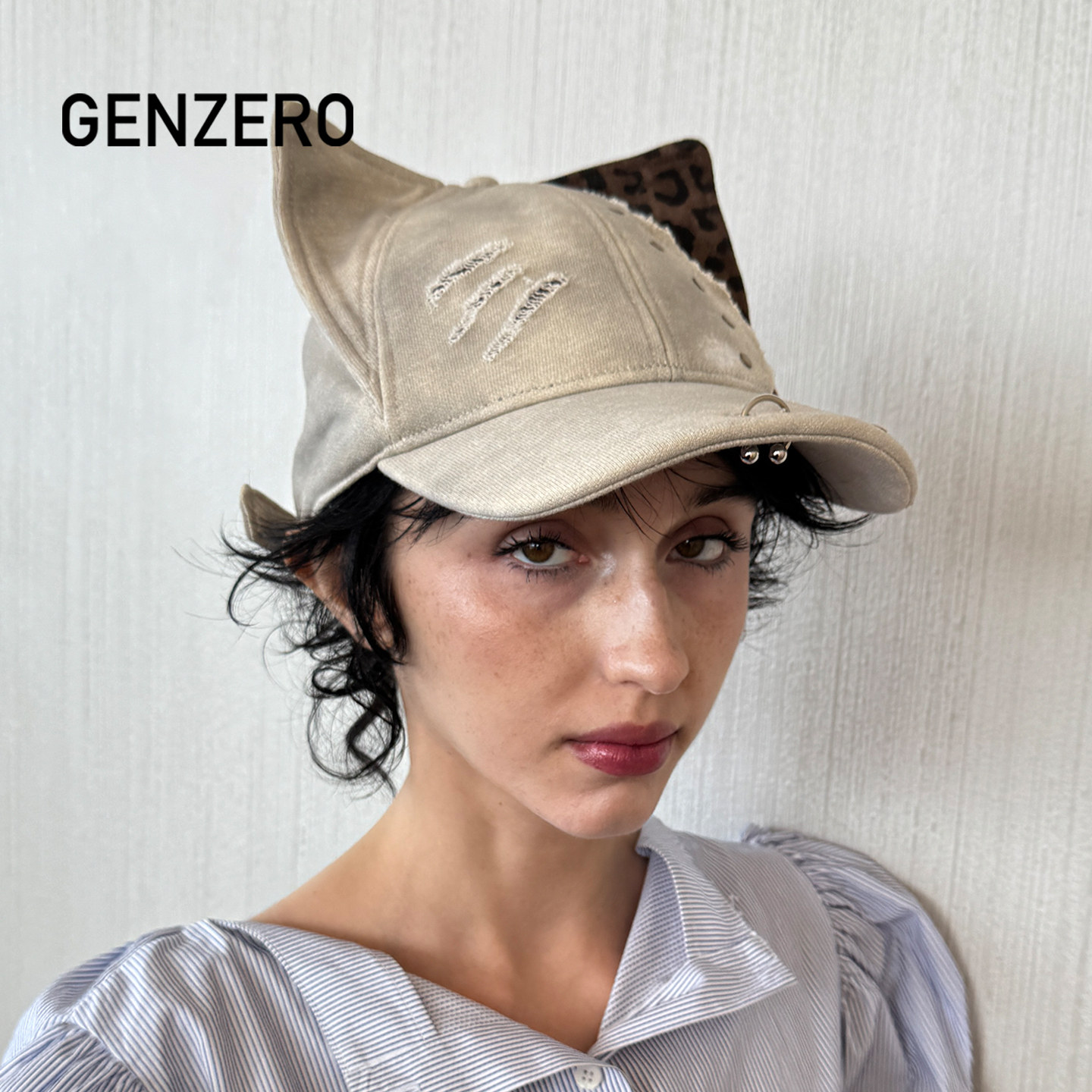 Бейсболка GENZERO "китти" с кошачьими ушками и заклепками с леопардовым узором, индивидуальная панковская ушанка-звезда в том же стиле
