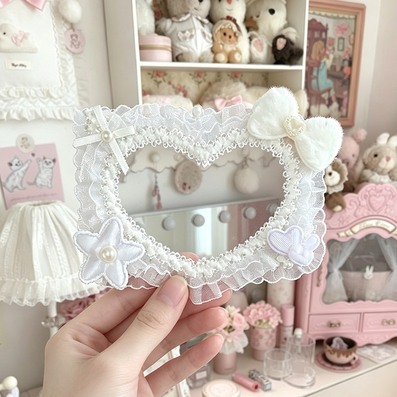 DIY Hatsune Miku card holder with lace design, original handmade anime/2D card holder.