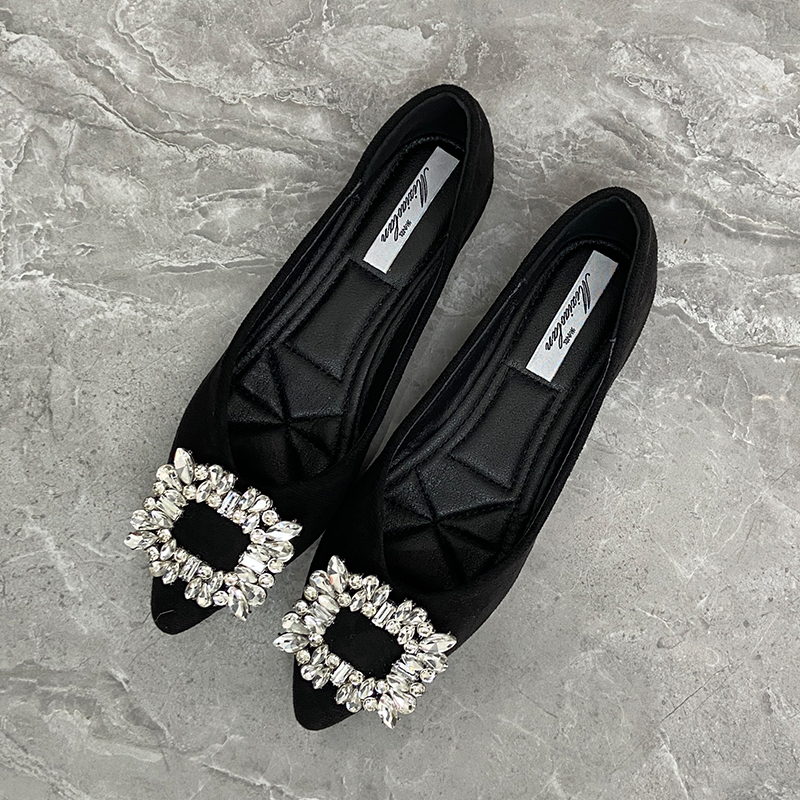 Тонкие туфли со стразами и квадратной пряжкой; женская летняя обувь с юбкой; новинка 2025 года; универсальная обувь черного цвета; туфли на плоской подошве с острым носком; французские туфли-лодочки