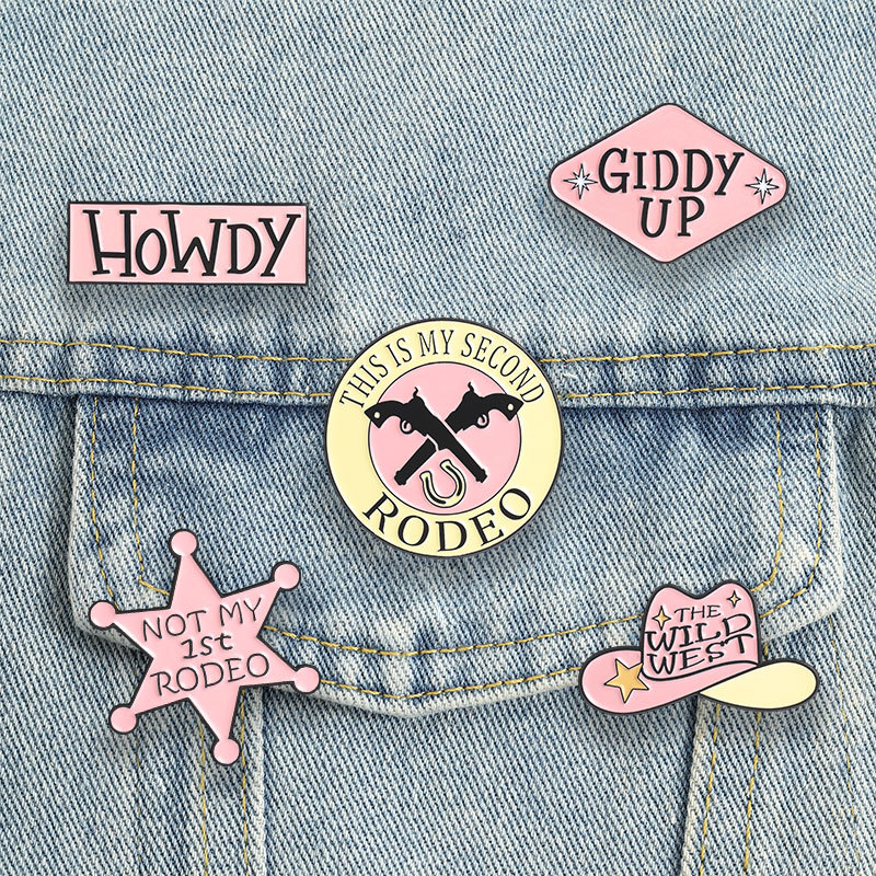 Macaron pink Western cowboy Rodeo-themed alloy brooch, vintage six-pointed star cowboy hat badge, accessory.